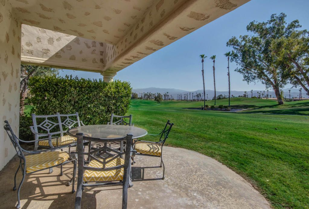 237 Vista Royale Circle W, Palm Desert