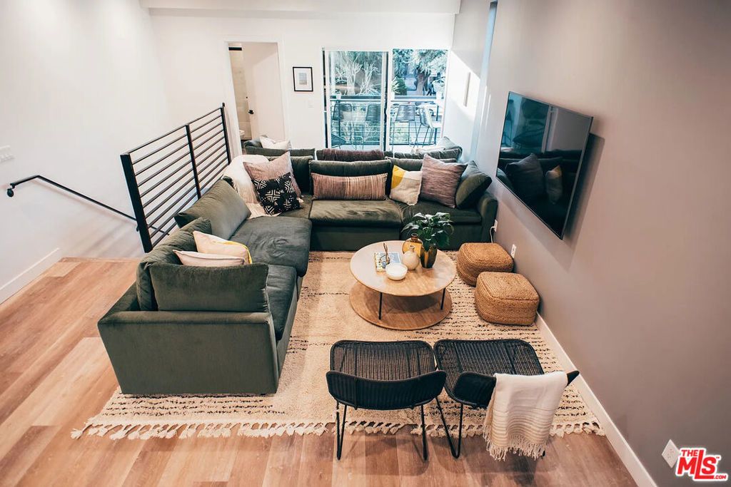840 N Harvard Boulevard # 1/2, Los Angeles