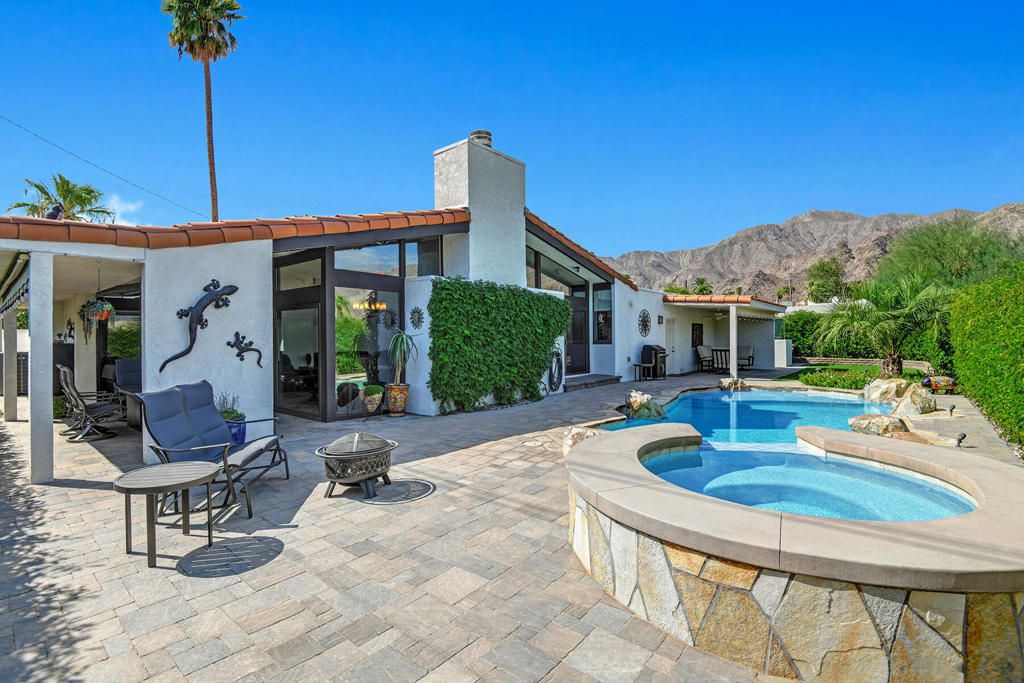54270 Avenida Alvarado, La Quinta