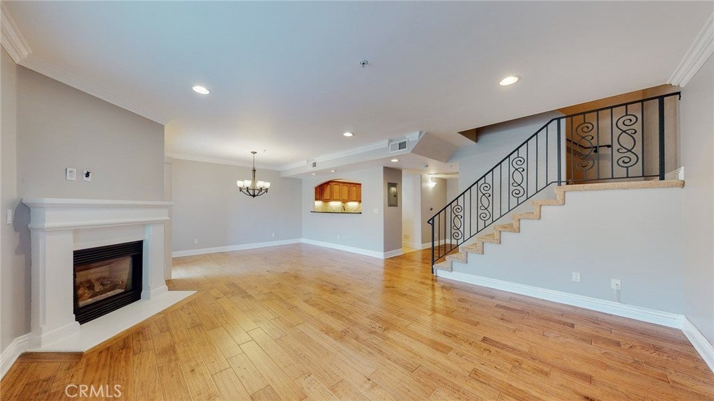 Photo of Listing #WS24255195