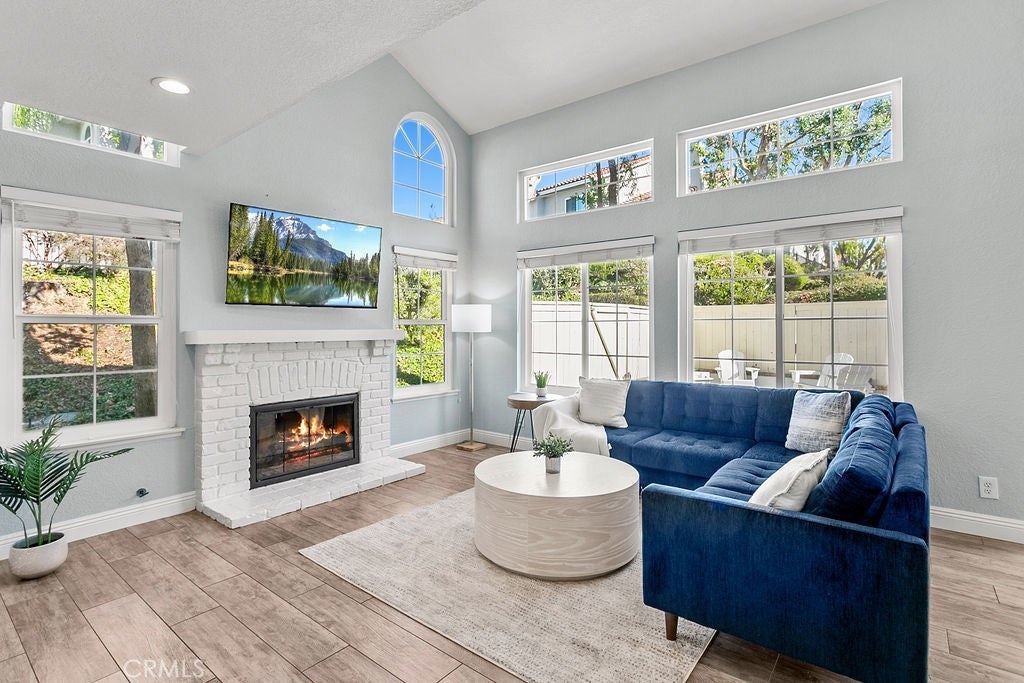 Photo of Listing #OC24251452