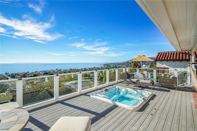 1121 Coast View Drive, Laguna Beach