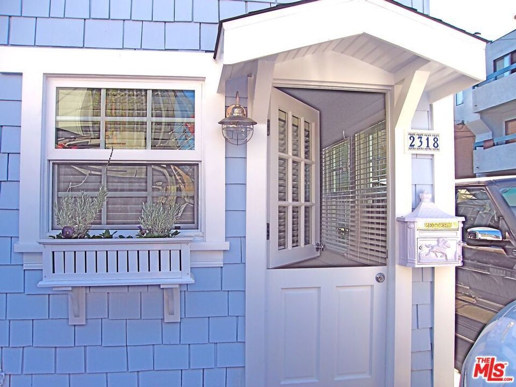 2318 Strongs Drive, Venice