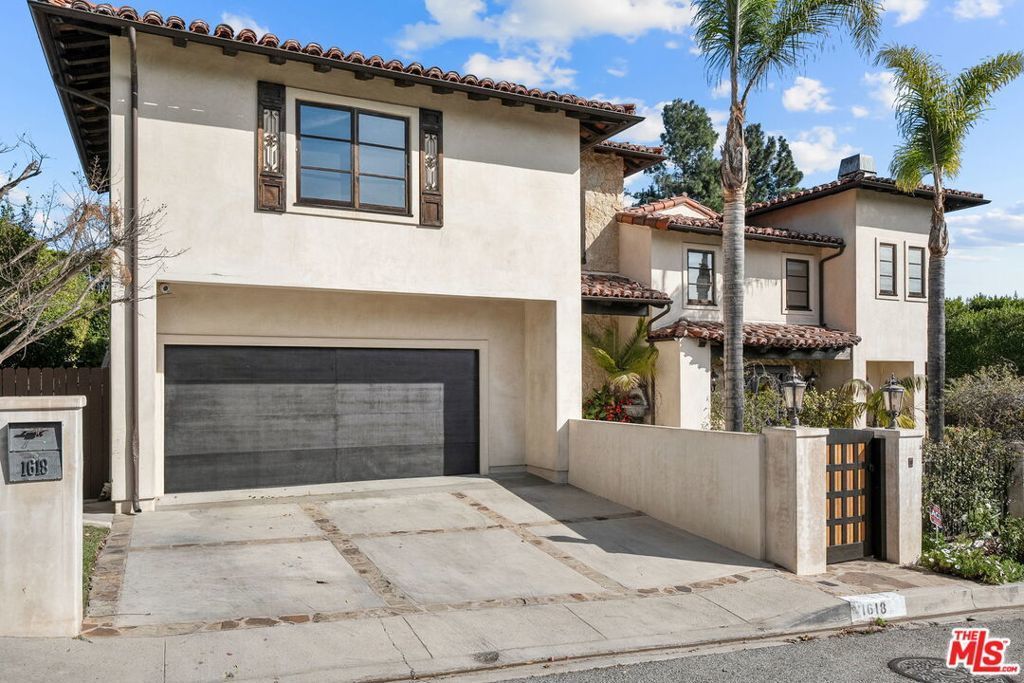 1618 Stradella Road, Los Angeles