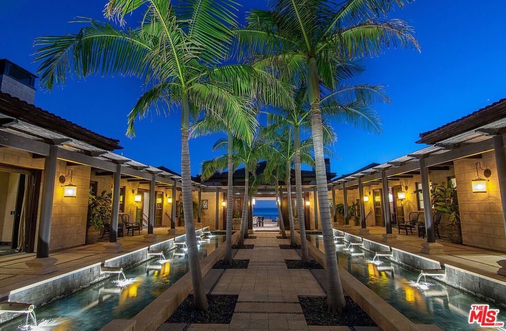 24834 Pacific Coast Highway, Malibu