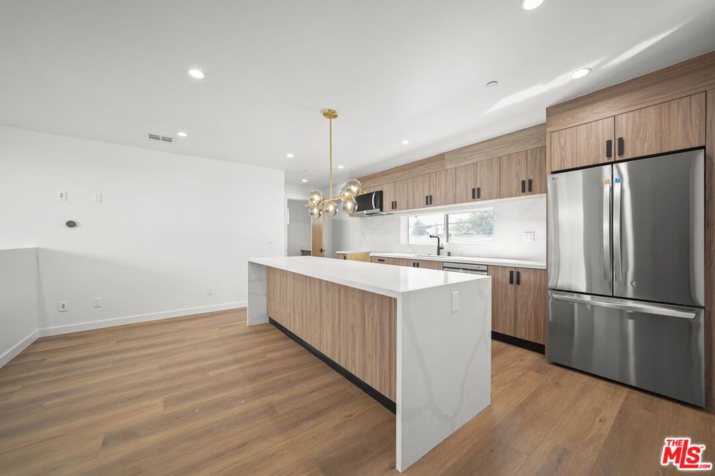 819 N Mccadden Place # 1/2, Los Angeles