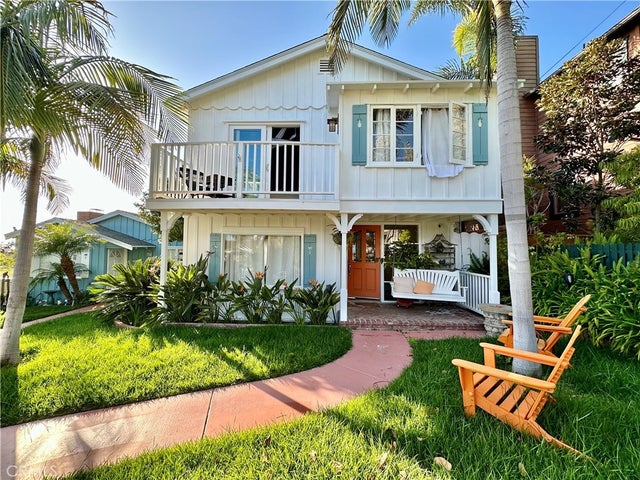560 Flora Street, Laguna Beach