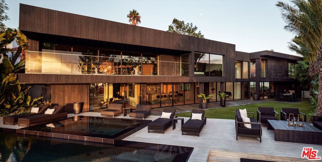 1663 Summitridge Drive, Beverly Hills