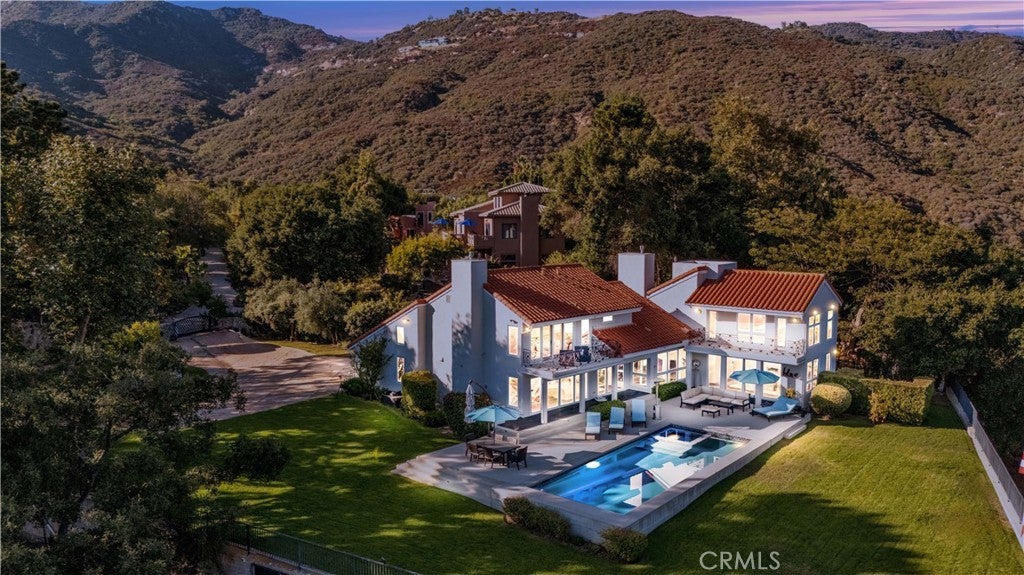 Photo of Listing #SR25063467