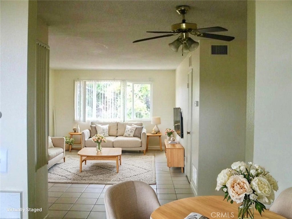 Photo of Listing #SR25068593