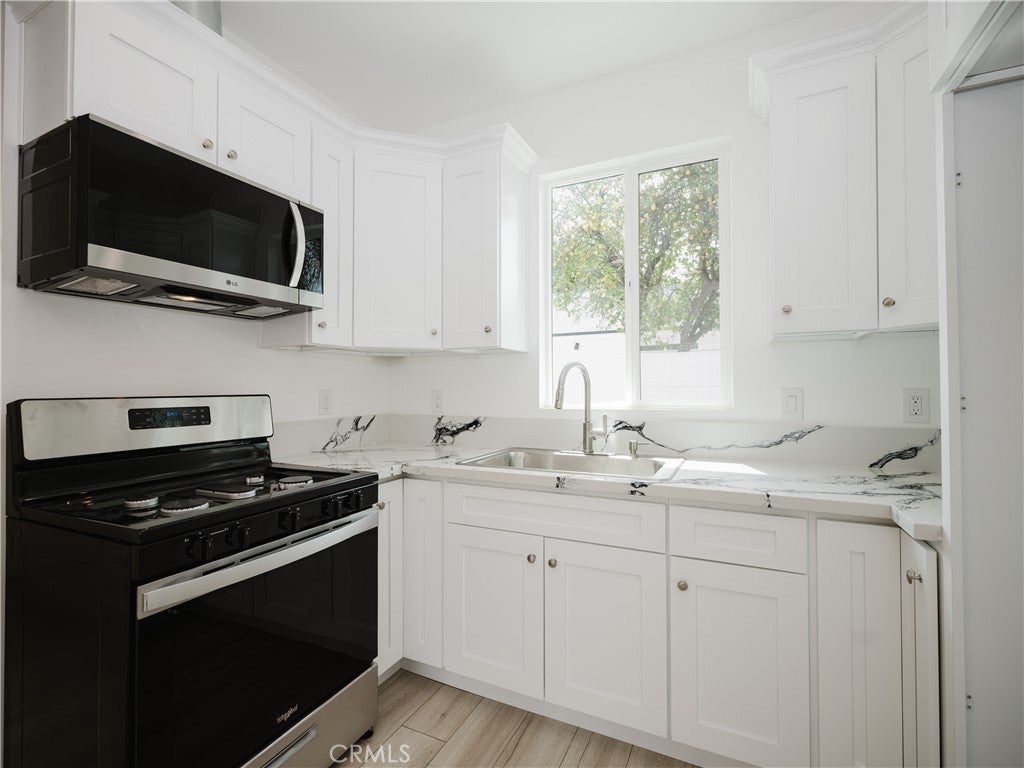 Photo of Listing #SR25069900
