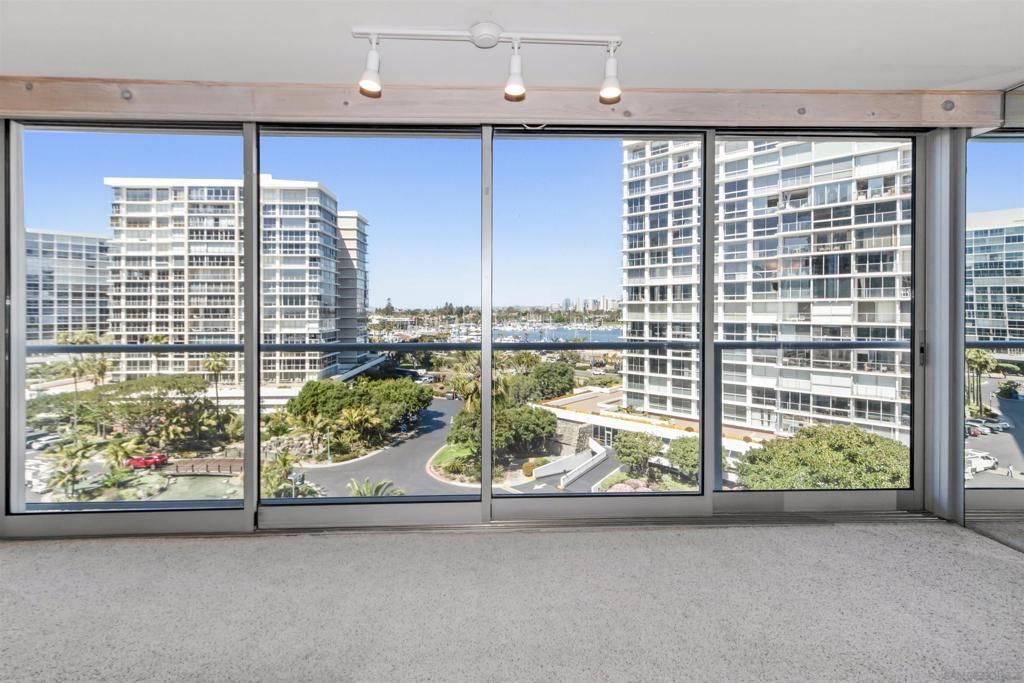 1780 Avenida Del Mundo # 602, Coronado