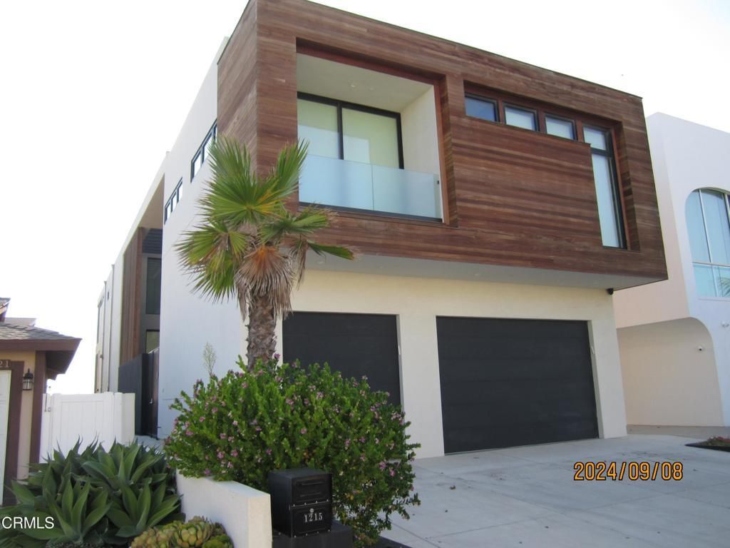 1215 Capri Way, Oxnard