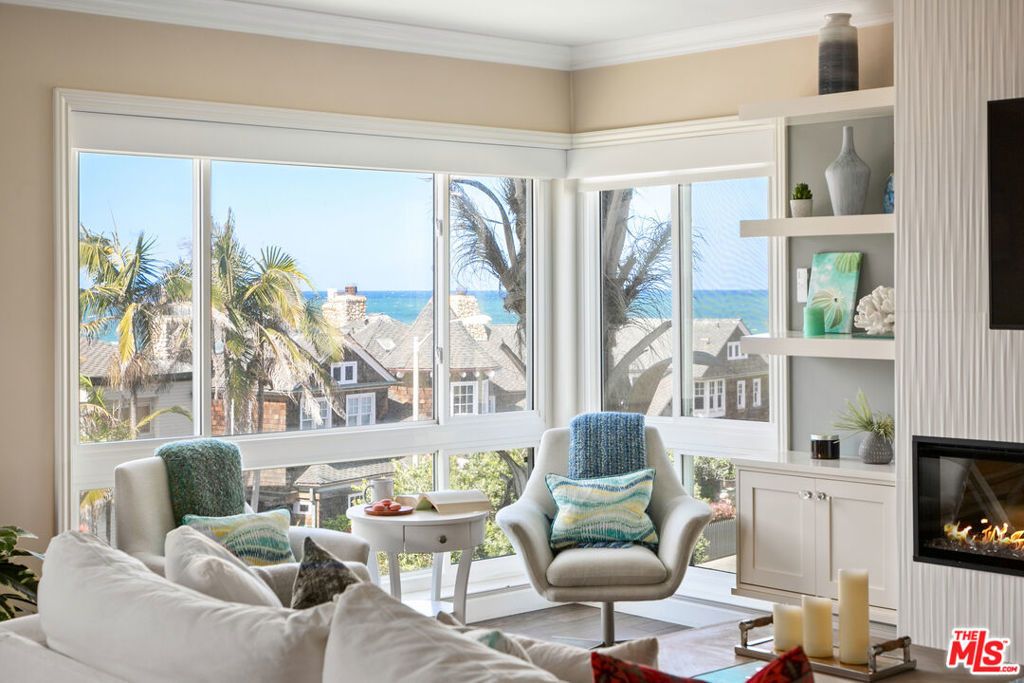 245 Coast Boulevard # A2, La Jolla