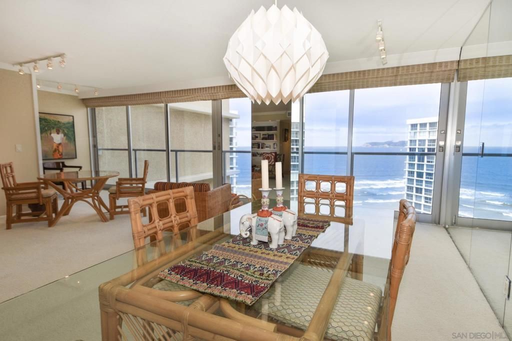 1750 Avenida Del Mundo # 1406, Coronado