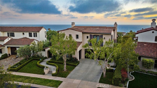 8 Whalers Bluff, Newport Coast