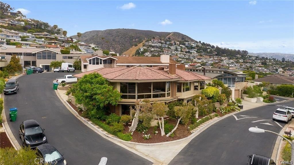 Photo of Listing #OC25090712