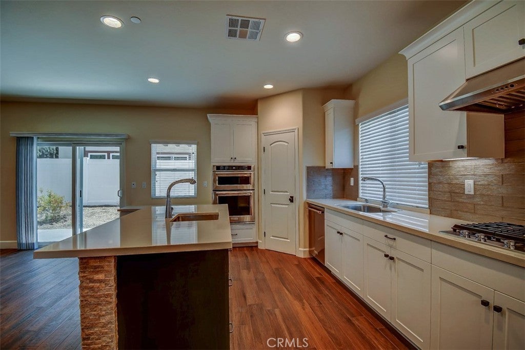Photo of Listing #OC25099780