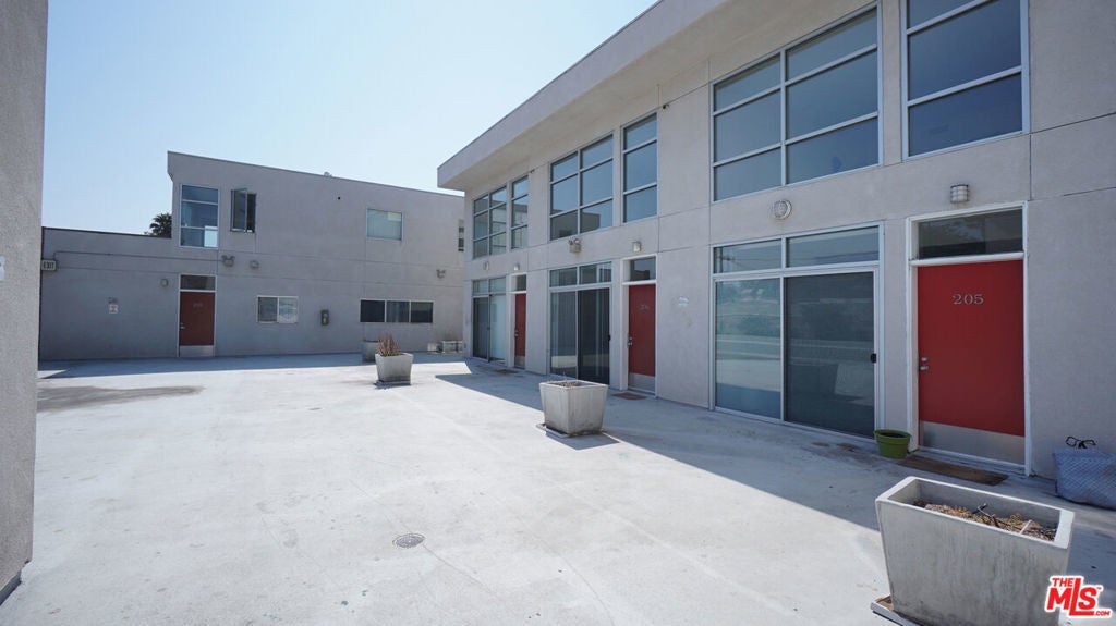 Photo of Listing #25536333