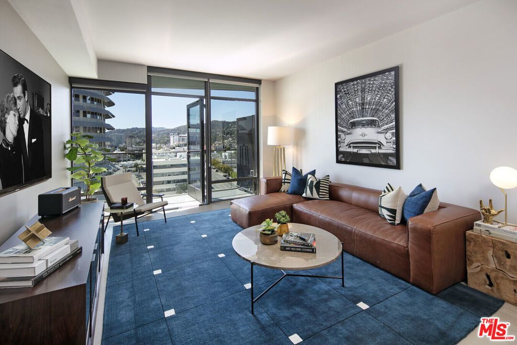 1755 Argyle Avenue # 1005, Los Angeles