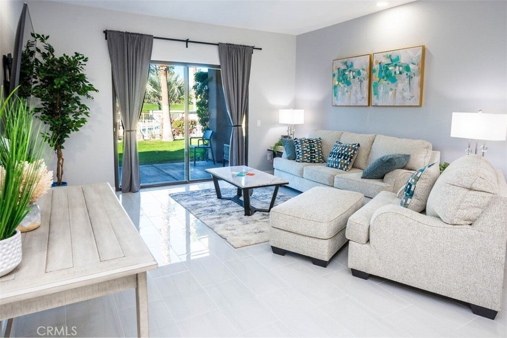 Photo of Listing #SR25104215