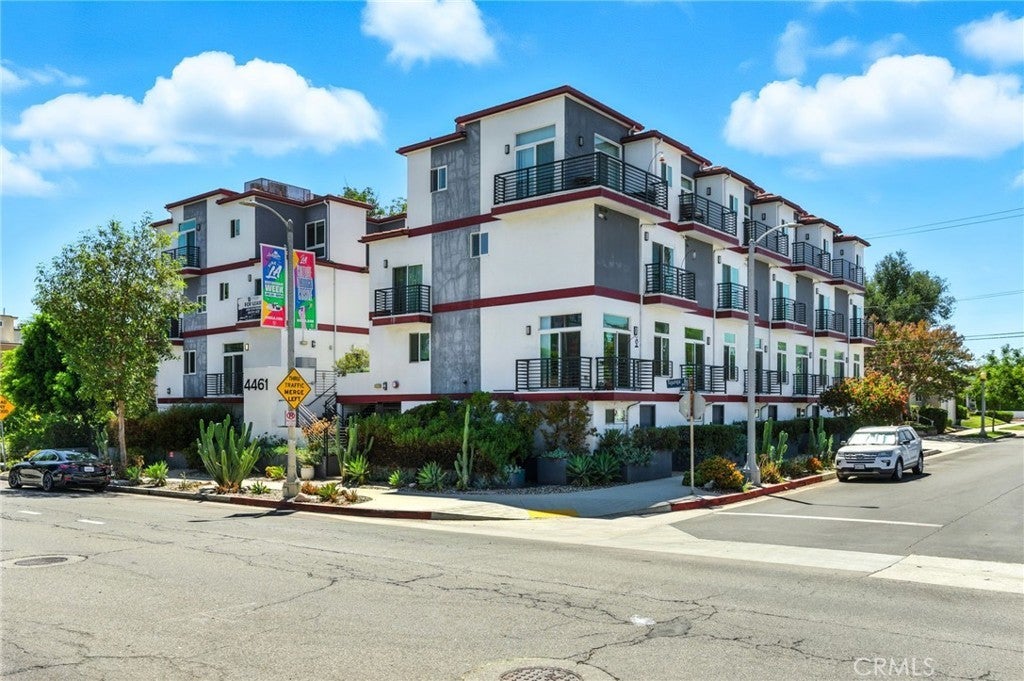 Photo of Listing #SR25108009