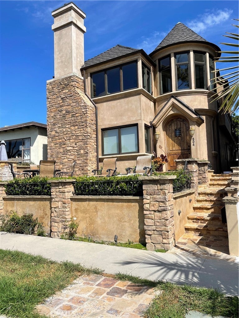 Photo of Listing #OC25109090