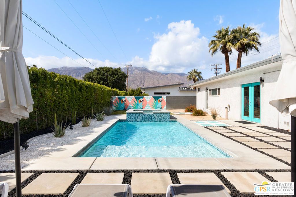 4373 E Camino Parocela, Palm Springs