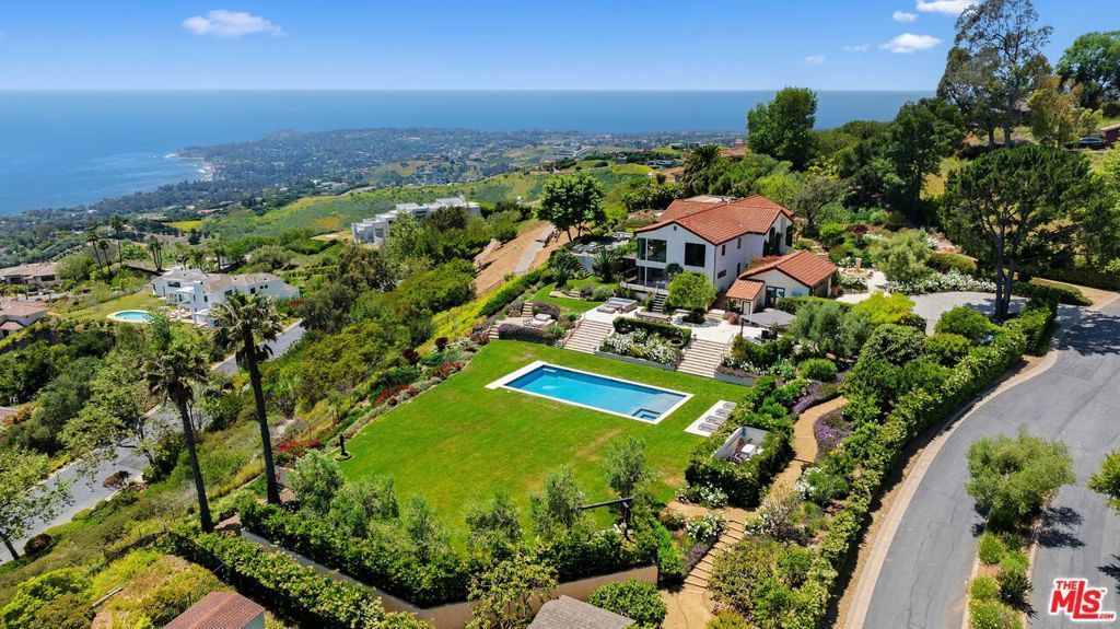 27450 Calicut Road, Malibu