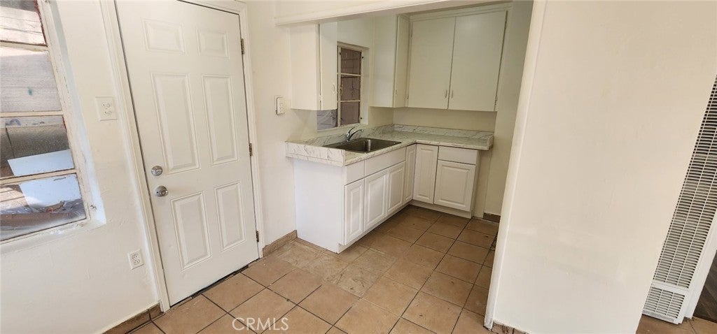 1143 Mayfield Avenue # C, San Bernardino