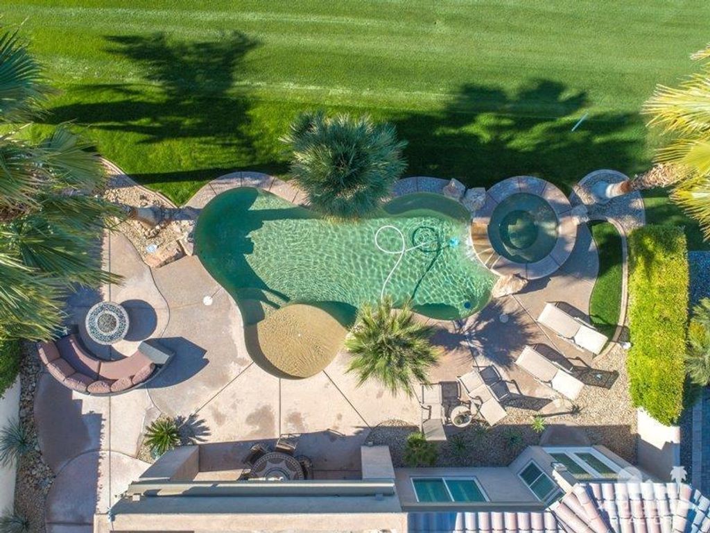 51533 Via Sorrento, La Quinta