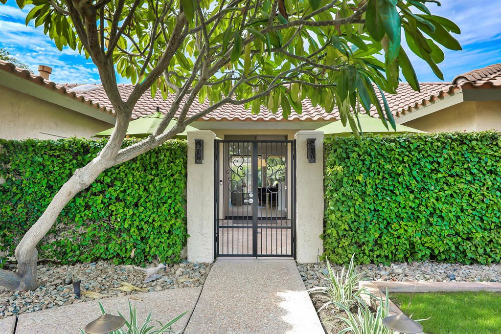 48721 Santa Ursula Street, La Quinta