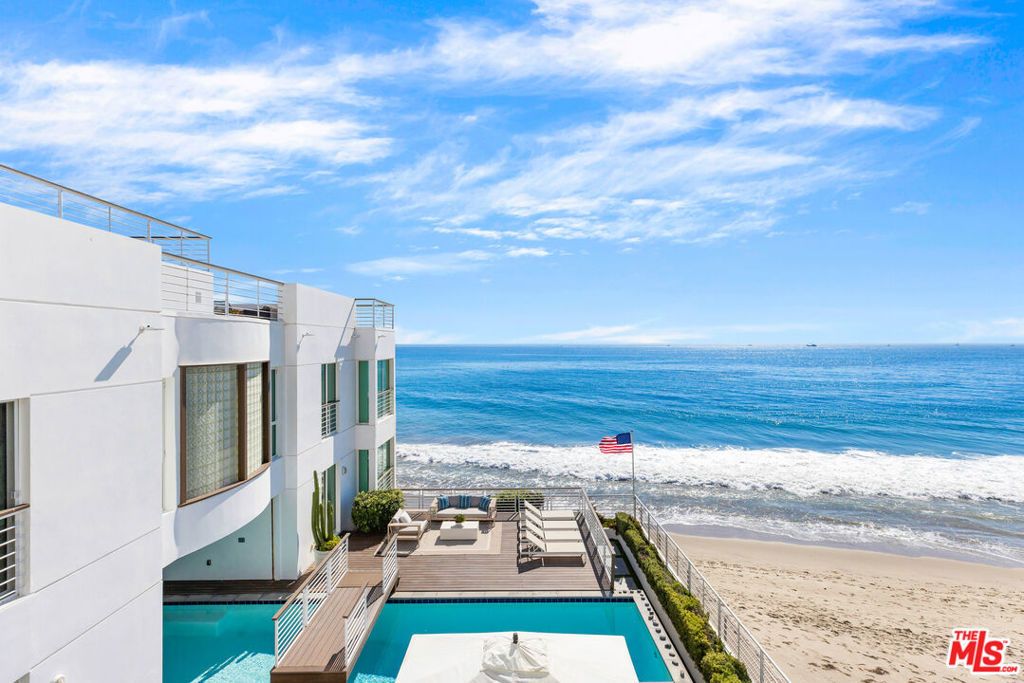 32062 Pacific Coast Highway, Malibu