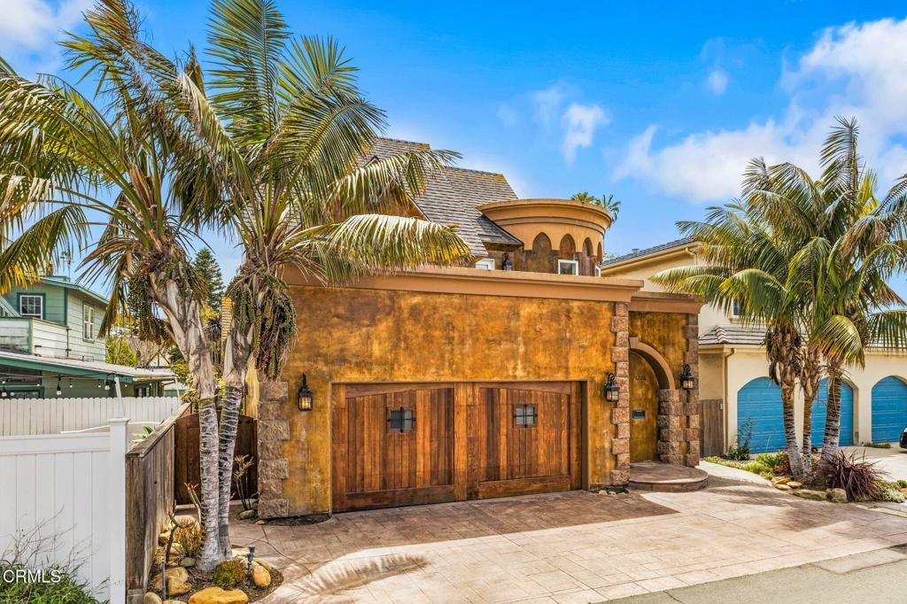 Photo of Listing #V1-30454