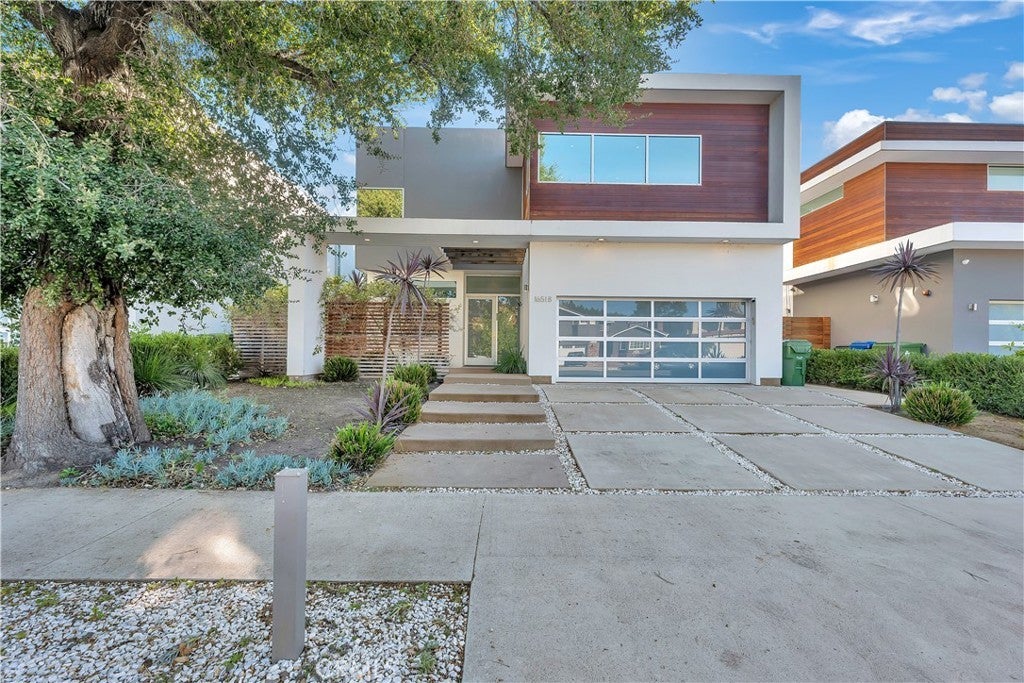 Photo of Listing #SR25128251