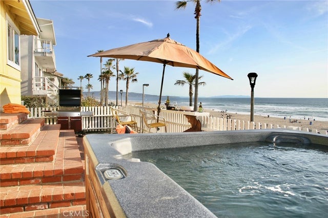 4209 The Strand, Manhattan Beach.