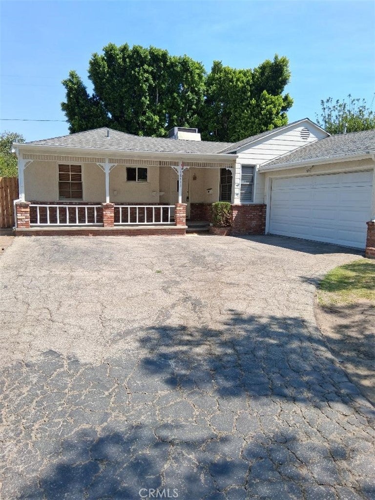 Photo of Listing #SR25147620