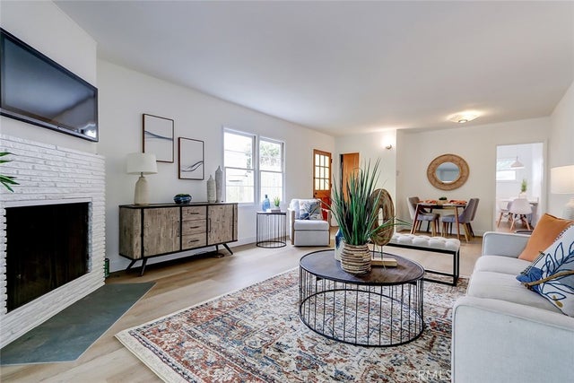 1808 Pacific Avenue, Manhattan Beach.