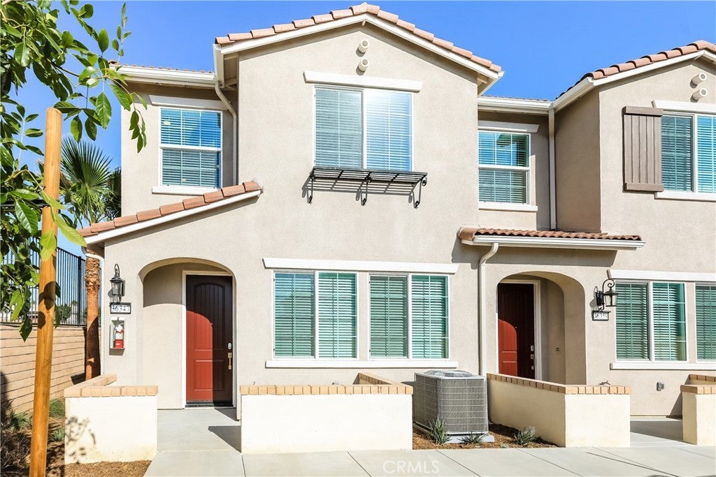 Photo of Listing #SW25148196