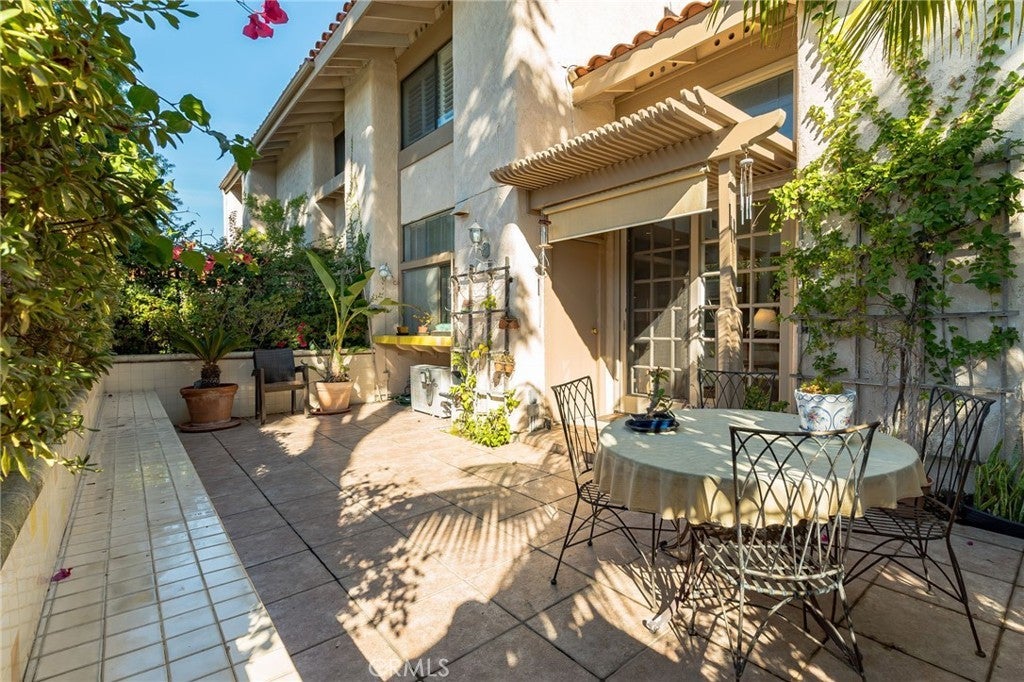 Photo of Listing #OC25149531