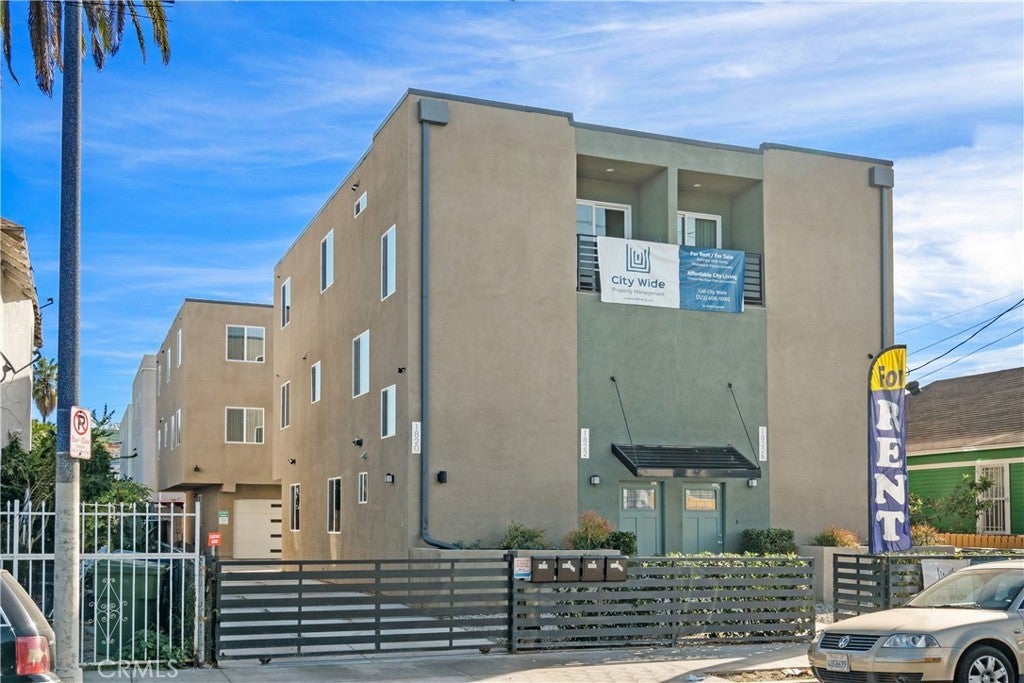 Photo of Listing #OC25150114