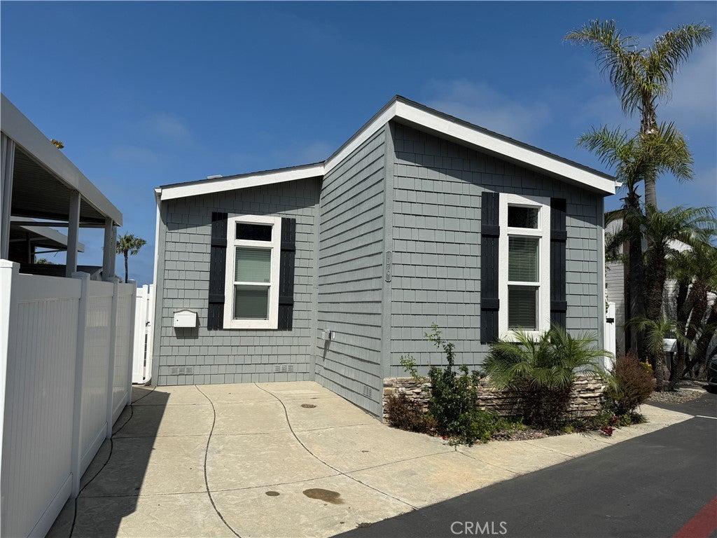Photo of Listing #OC25150936