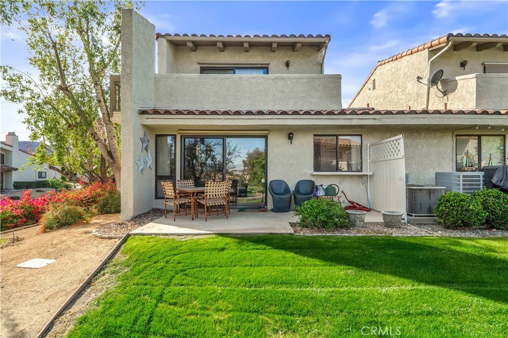 Photo of Listing #PV25133838