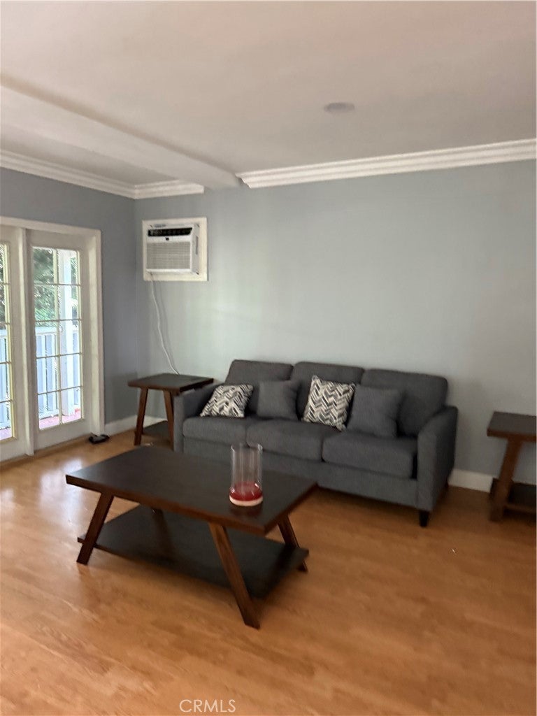 Photo of Listing #SR25155102