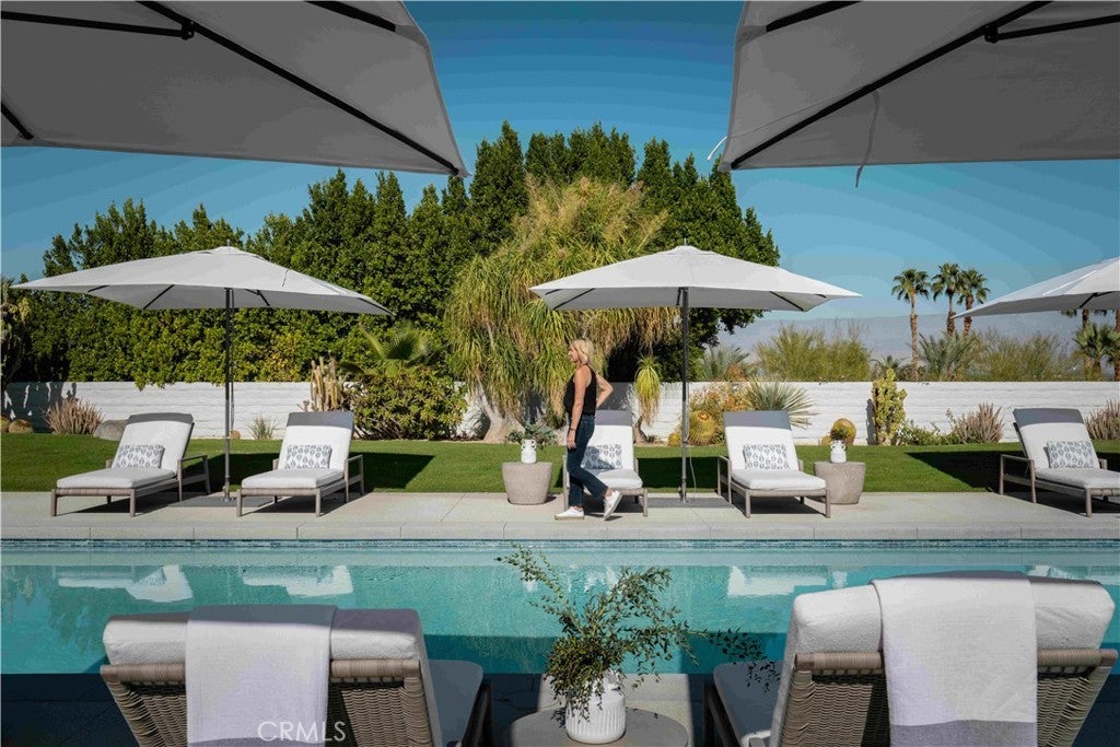 Photo of Listing #SB25158178