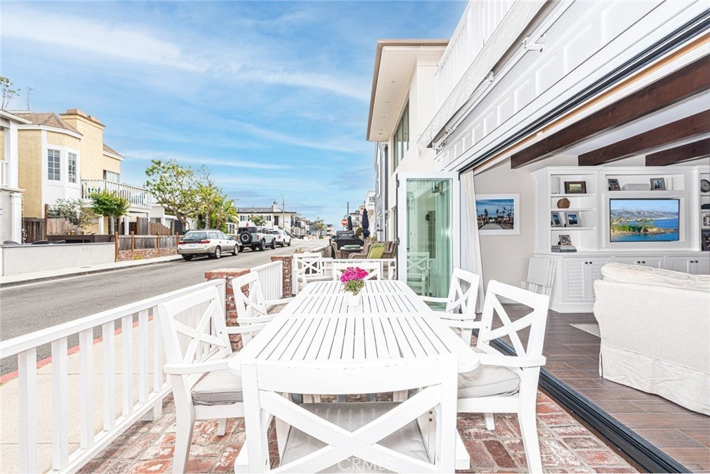 Photo of Listing #NP25158980