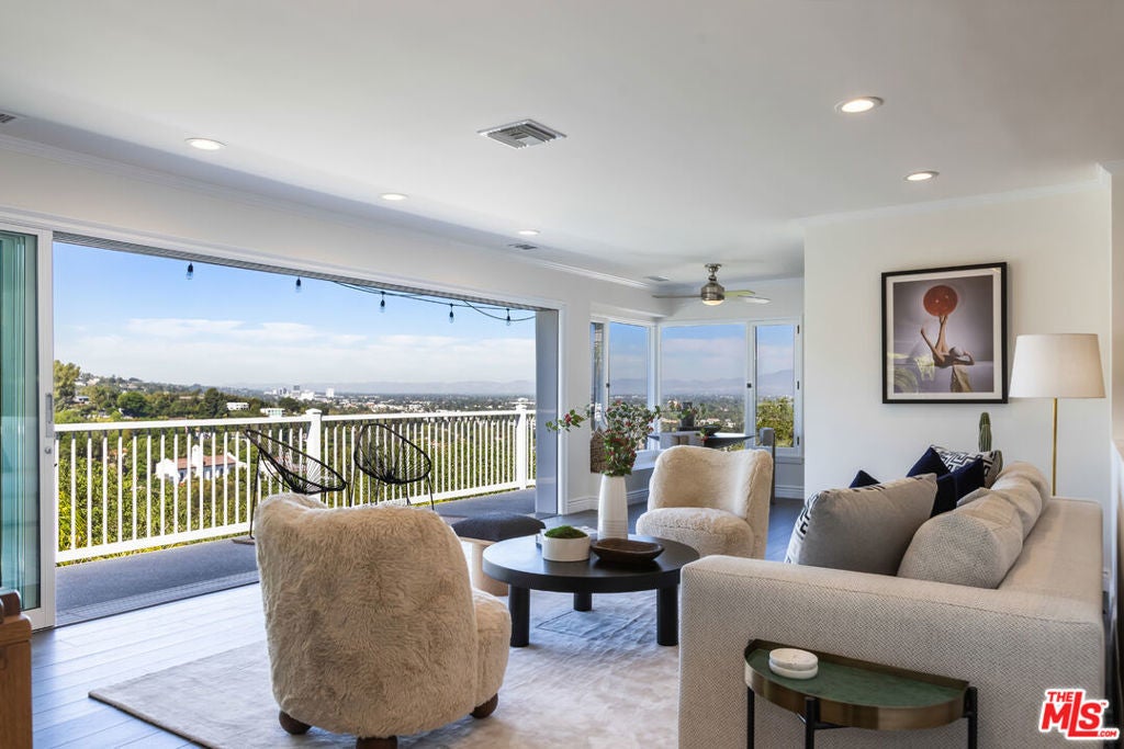 Photo of Listing #25566535