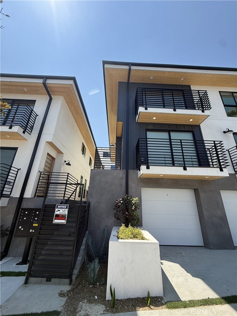 Photo of Listing #SR25162028