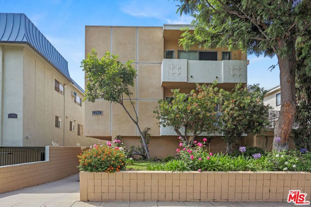 Photo of Listing #25569117