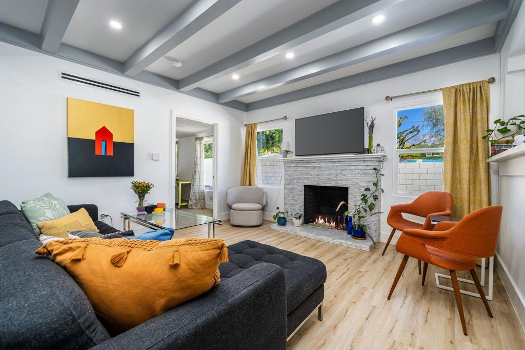 Photo of Listing #219133542DA